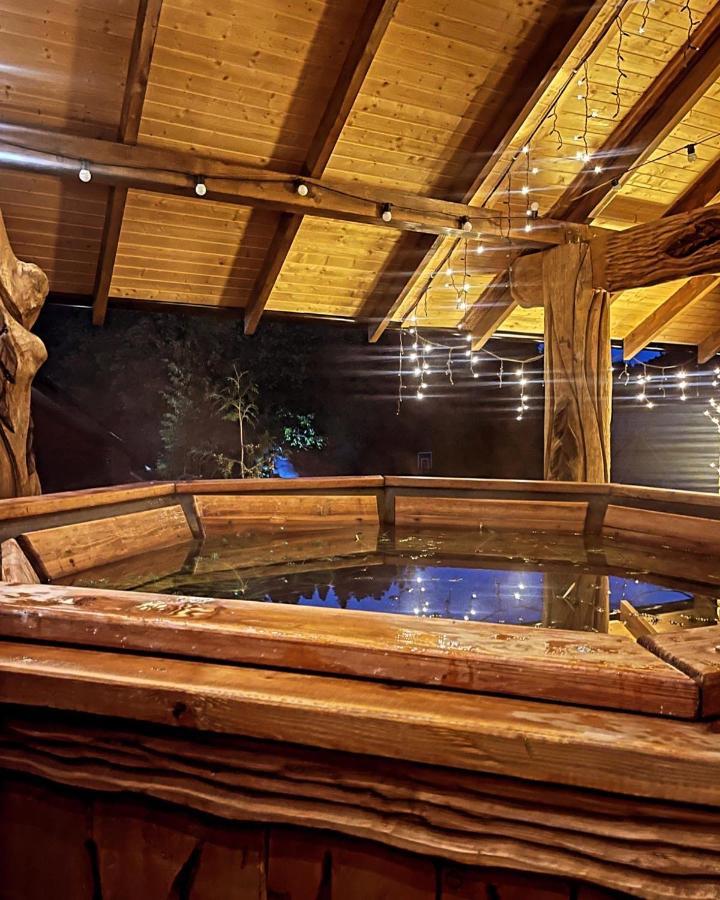 Goral Cottage New ミホヴォ エクステリア 写真